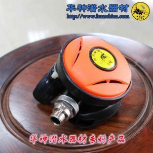 探索潛水世界 必備設備與華成潛水呼吸器的優勢